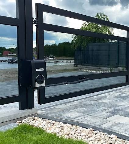 Motorisation de portails et portes de garage